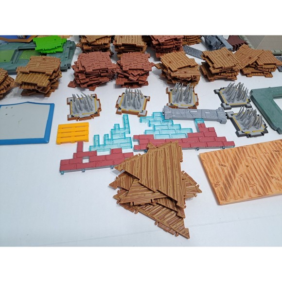 Lot Of 260+ Fortnite Walls Building Materials Platforms Pieces Set - Picture 2 of 7